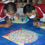 Art sacré : confection d’un mandala tibétain